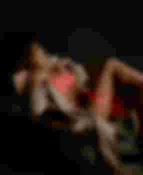 Оленька главное фото