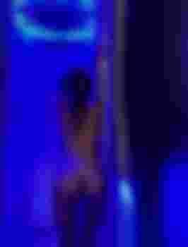 Адель фото 2