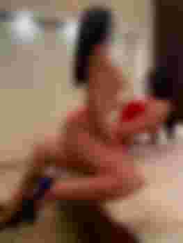 Александра и Анна видео главное фото